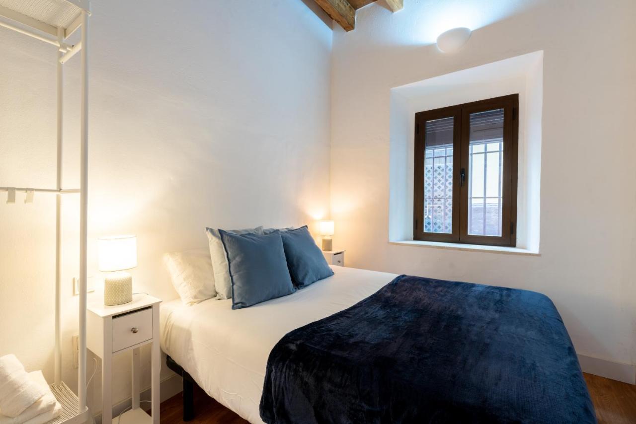 Holi-Rent Gonzalez Cuadrado Lägenhet Sevilla Exteriör bild