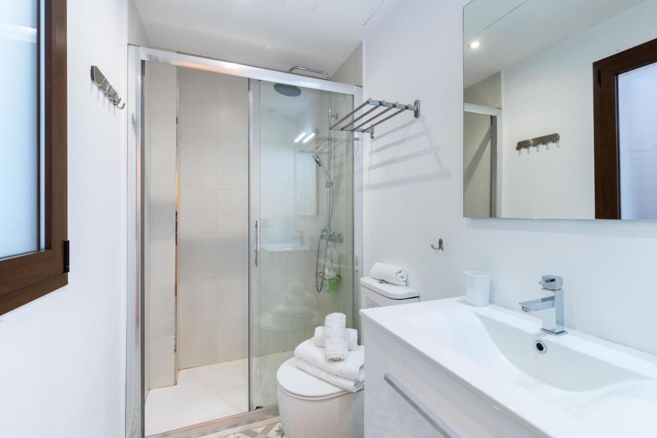 Holi-Rent Gonzalez Cuadrado Lägenhet Sevilla Exteriör bild
