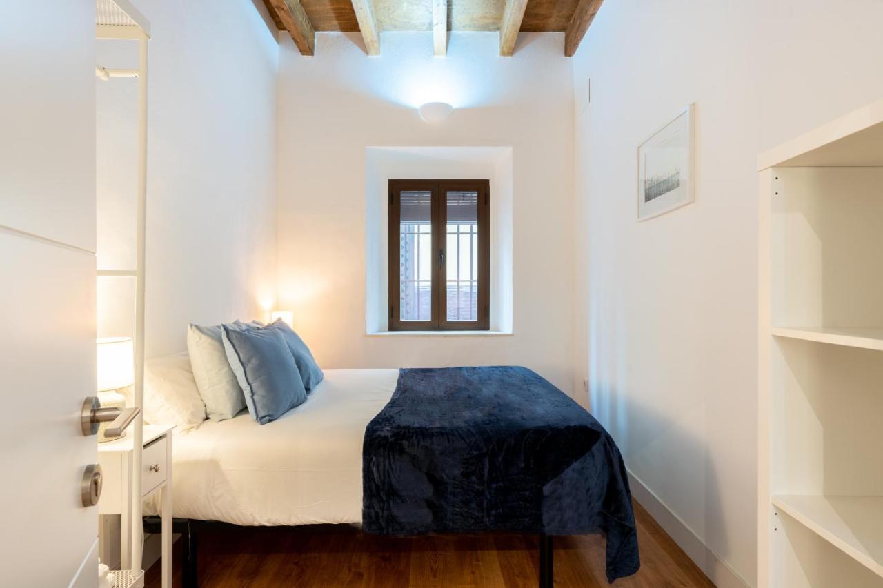 Holi-Rent Gonzalez Cuadrado Lägenhet Sevilla Exteriör bild